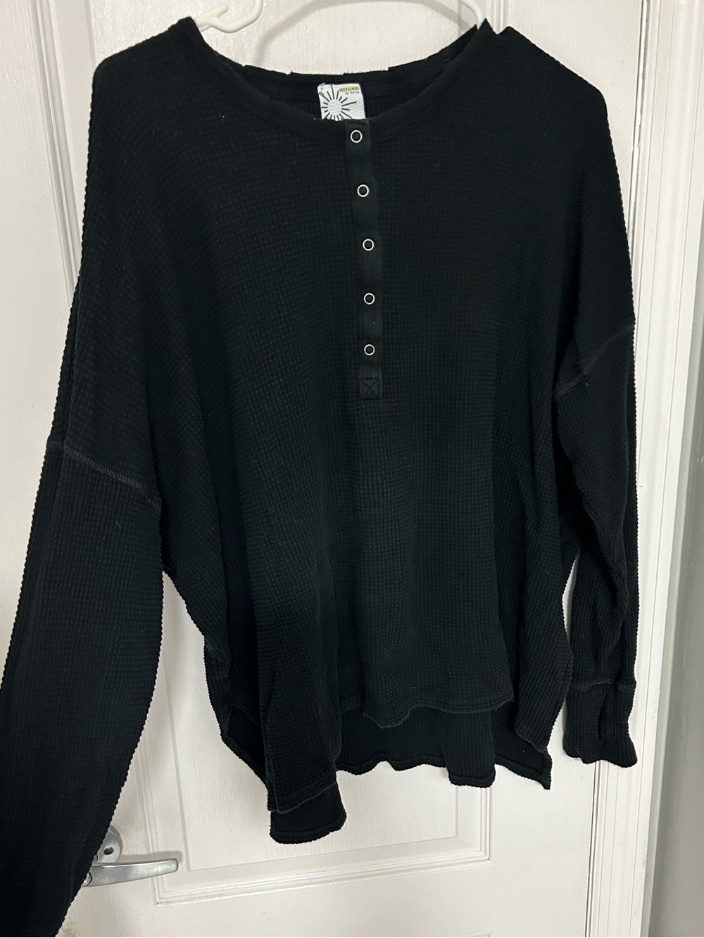 OFFLINE by Aerie- Waffle Henley T-Shirt 🖤